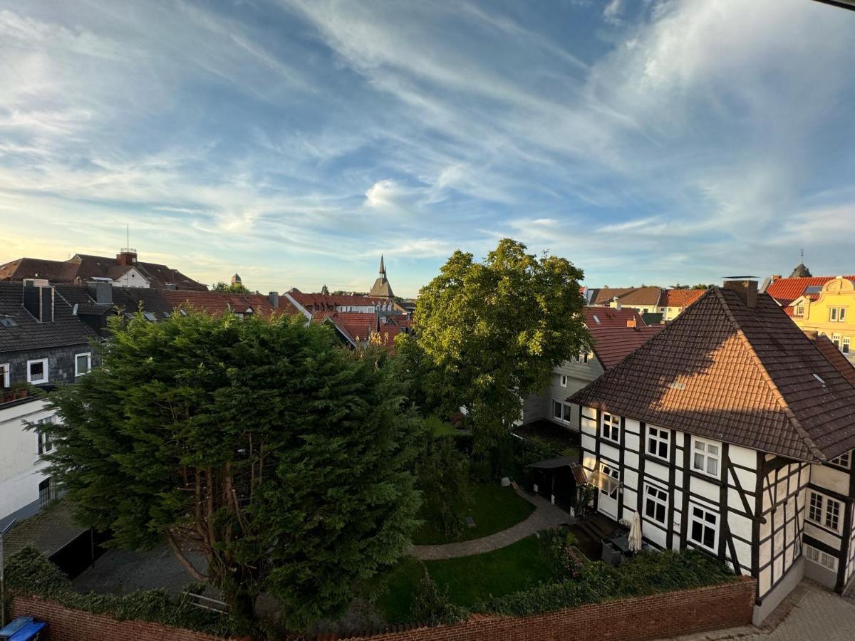 Mitten In Detmold Mit Schoenem Ausblick 外观 照片